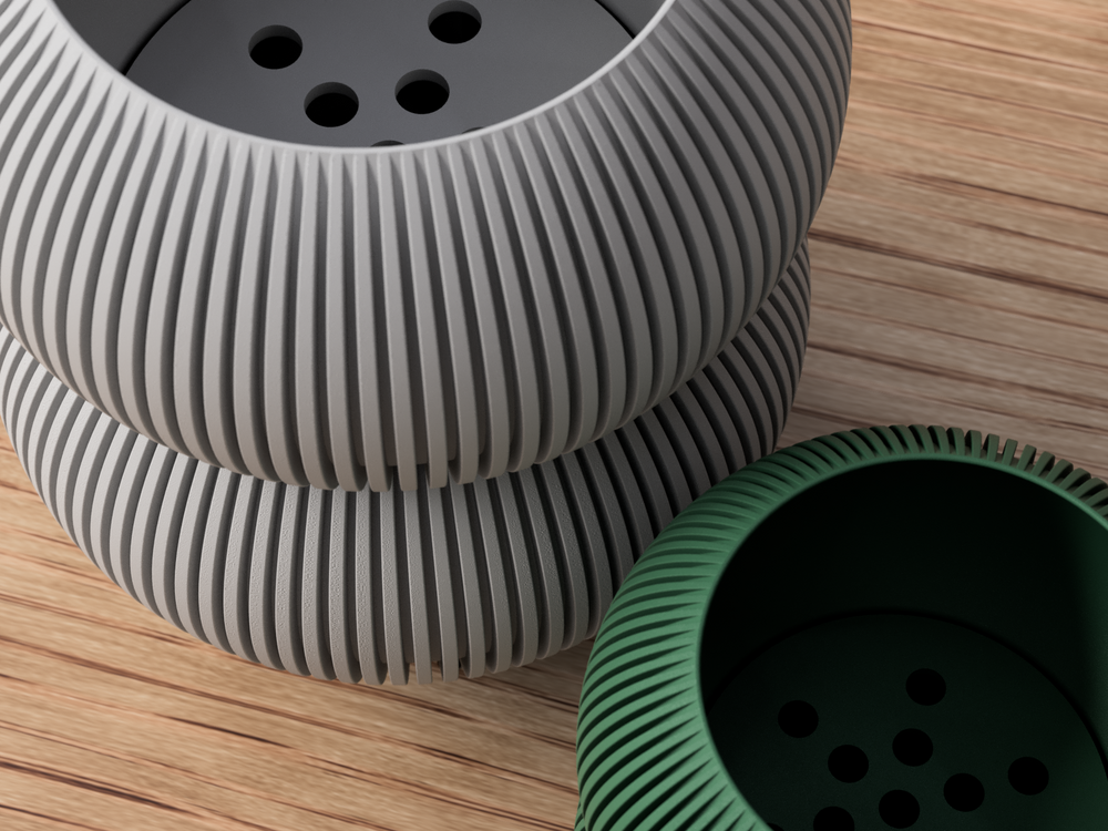 Vase/Planter with legs - 3D printed in Canada by UMore3D