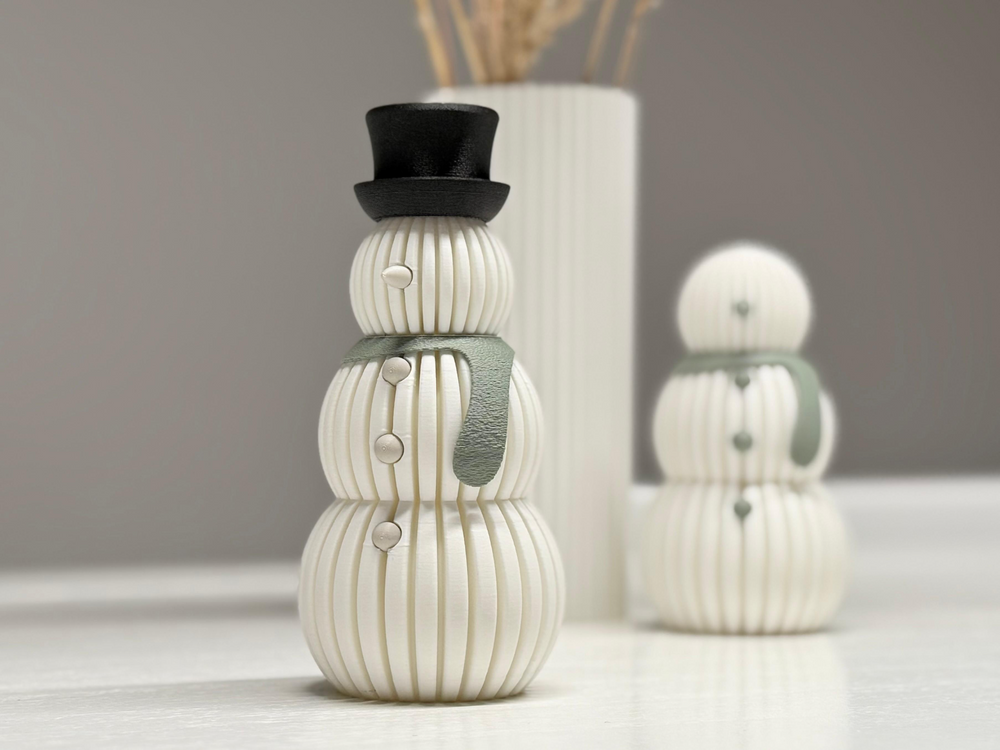 Christmas Snowman Decoration - 3D printed in Canada by UMore3D