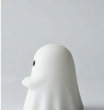 Cute Ghost - side